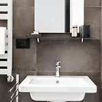 102 Vaticano Guest house 2*